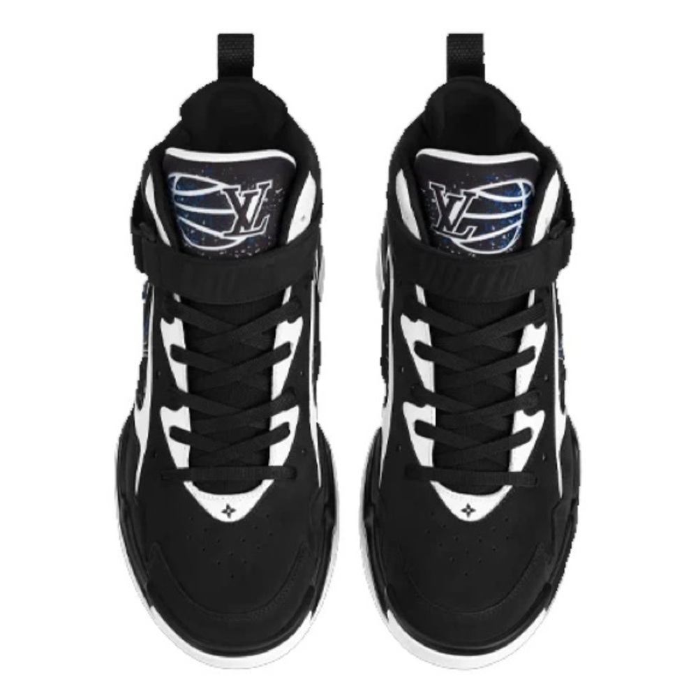Louis Vuitton Black and White Sneakers with Blue Accents - Picture 2 of 4